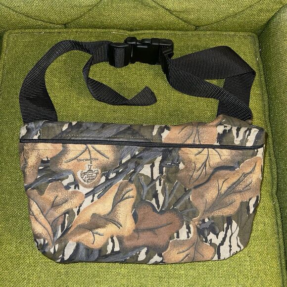 Vintage Mossy Oak Fall Foliage Camouflage Hunting Fanny Pack Made in USA - RARE